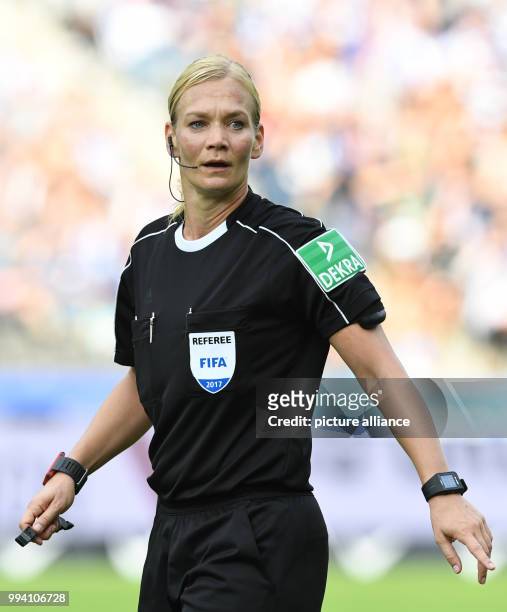 Referee Bibiana Steinhaus during the German Bundesliga soccer match between Hertha BSC and Werder Bremen at the Olympia stadium in Berlin, Germany,...