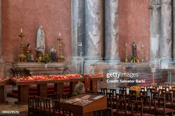 igreja de são domingos, li̇sbon - igreja fotografías e imágenes de stock