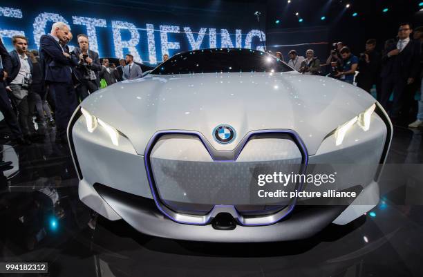 Dpatop - The automobile manufacturer BMW presents the BMW i Vision Dynamics during its press conference in Frankfurt am Main, Germany, 12 September...
