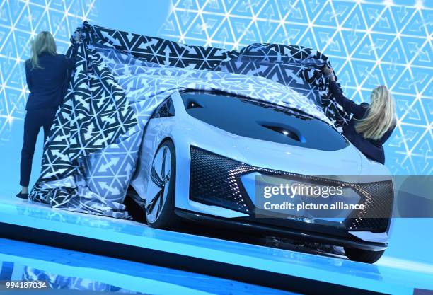Dpatop - The Audi Aicon, a fully autonomous upper class vehicle on the basis of the A8 without steering wheel, is being presented at the...