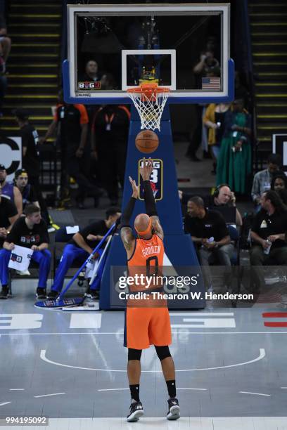 Drew Gooden of 3's Company shoots a free throw against Trilogy during week three of the BIG3 three on three basketball league game at ORACLE Arena on...