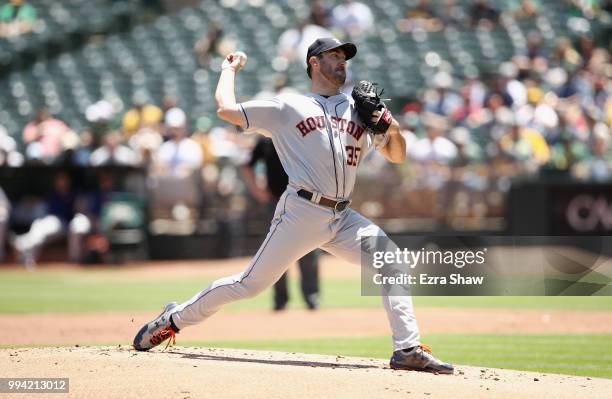 Justin Verlander of the Houston Astros pitches against the Oakland Athletics at Oakland Alameda Coliseum on June 14, 2018 in Oakland, California.
