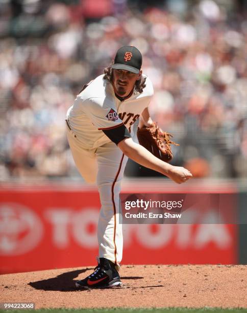 Jeff Samardzija of the San Francisco Giants pitches against the St. Louis Cardinals at AT&T Park on July 7, 2018 in San Francisco, California.