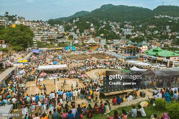 goddess shoolini fair in thodo ground, solan, himachal pradesh. - mud wrestling stock pictures, royalty-free photos & images