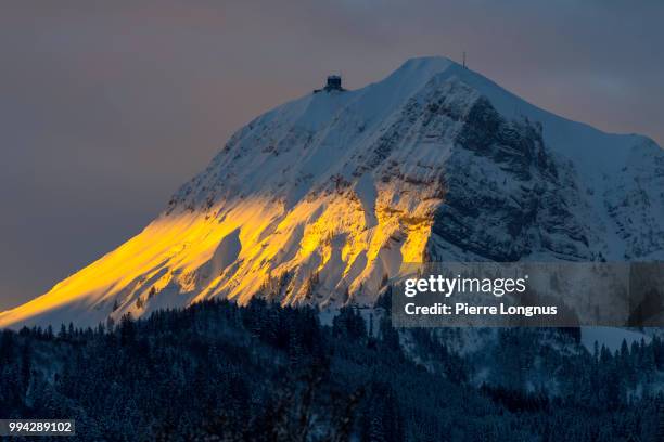 sunrise on the moleson mountain in winter - gruyère region - fribourg canton - switzerland - fribourg canton stock pictures, royalty-free photos & images