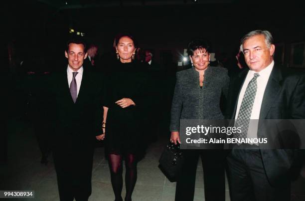 Nicolas Sarkozy, Cécilia Sarkozy, Anne Sinclair et Dominique Strauss-Kahn à l'exposition 'Millet-van-Gogh' au Musée d'Orsay le 14 septembre 1998 à...