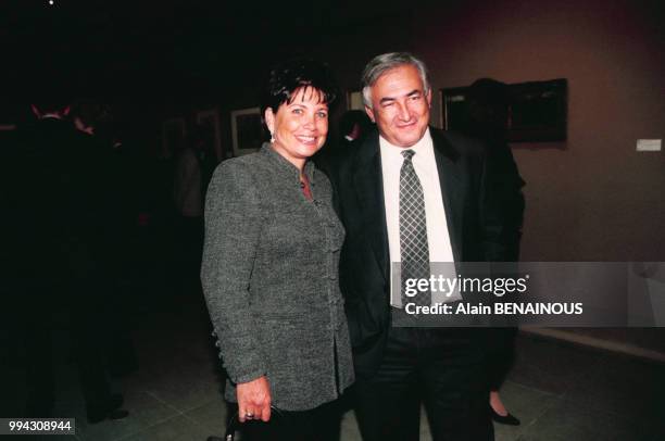 Anne Sinclair et Dominique Strauss-Kahn à l'exposition 'Millet-van-Gogh' au Musée d'Orsay le 14 septembre 1998 à Paris, France.