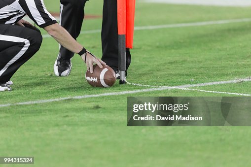 First Down Chain In Football American Football Referees Use Chain To Measure First Down High-Res ...