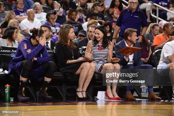 Head coach Sandy Brondello of the Phoenix Mercury speaks with assistant coach Julie Hairgrove of the Phoenix Mercury during the game against the...