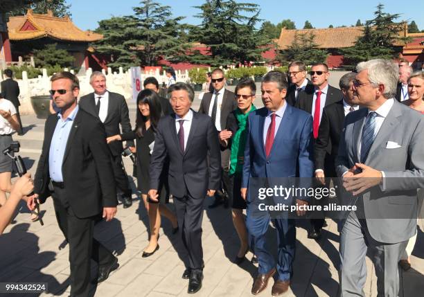 The German Foreign Minister Sigmar Gabriel opens the exhibition 'Deutschland 8' in the Forbidden City in Beijing, China, 17 September 2017. It is the...