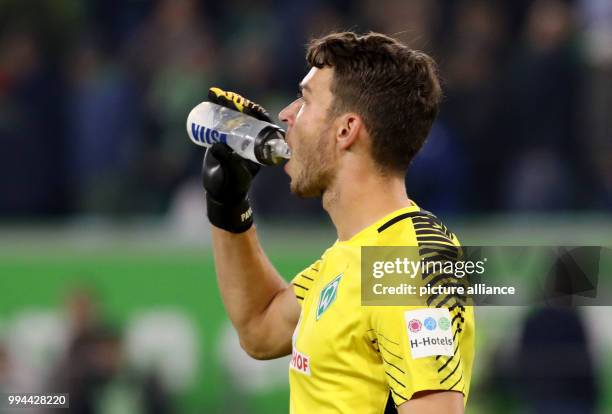 Werder goalie Jiri Pavlenka during the German Bundesliga soccer match between VfL Wolfsburg and Werder Bremen in the Volkswagen-Arena in Wolfsburg,...