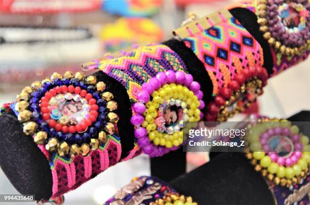 mexikanische armband - frida kahlo stock-fotos und bilder