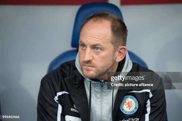 Braunschweig's coach Torsten Lieberknecht seen prior to the German Second Bundesliga soccer match between Eintracht Braunschweig and SpVgg Greuther...