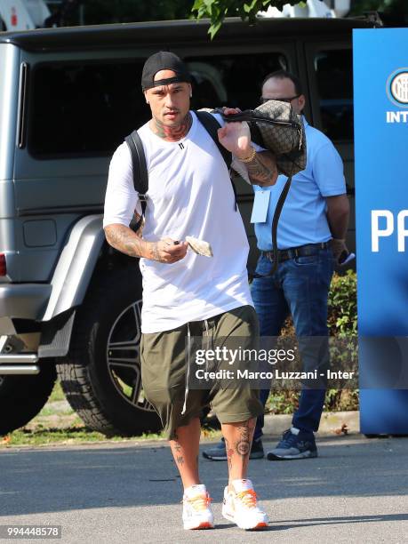 Radja Nainggolan of FC Internazionale arrives at the club's training ground Suning Training Center in memory of Angelo Moratti on July 9, 2018 in...