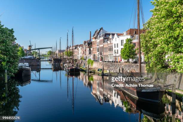 delfshaven, rotterdam, netherlands, europe - achim thomae fotografías e imágenes de stock