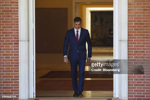 Pedro Sanchez, Spain's prime minister, walks out of Moncloa palace ahead of a meeting with Joaquim Torra, Catalan's president, in Madrid, Spain, on...