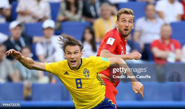 Albin Ekdal of Sweden, Harry Kane of England during the 2018 FIFA World Cup Russia Quarter Final match between Sweden and England at Samara Arena on...