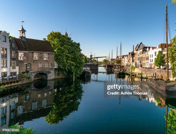 delfshaven, rotterdam, netherlands, europe - achim thomae fotografías e imágenes de stock