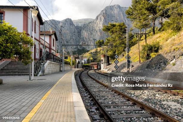 el chorro train station, álora, located near the exit of the caminito del rey, the king´s path. málaga, andalusia, spain - rz stock pictures, royalty-free photos & images