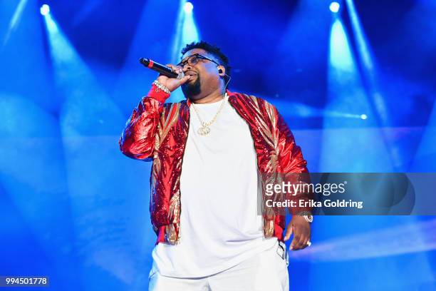 Dave Hollister of Blackstreet performs onstage during the 2018 Essence Festival at the Mercedes-Benz Superdome on July 8, 2018 in New Orleans,...