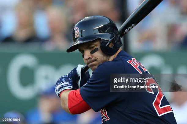 Boston Red Sox left fielder Steve Pearce in the on deck circle in the first inning of an MLB game between the Boston Red Sox and Kansas City Royals...
