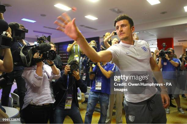 England's Harry Maguire plays darts during the media access at Repino Cronwell Park.