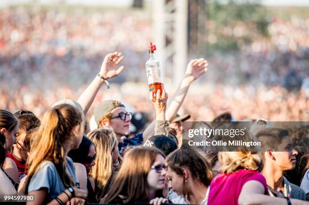 The crowd at the mainstage at The Plains of Abraham in The Battlefields Park during day 4 of the 51st Festival d'ete de Quebec on July 8, 2018 in...