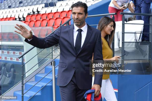 Gianluigi Buffon poses after signing with the Paris Saint-Germain Football Club at Parc des Princes on July 9, 2018 in Paris, France. Buffon signed...