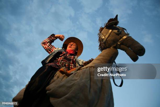 The Kiev Street Theatre 'Highlights' from Ukraine performances 'Dance Pageant' during the 31. ULICA International Street Theatre Festival at the Main...