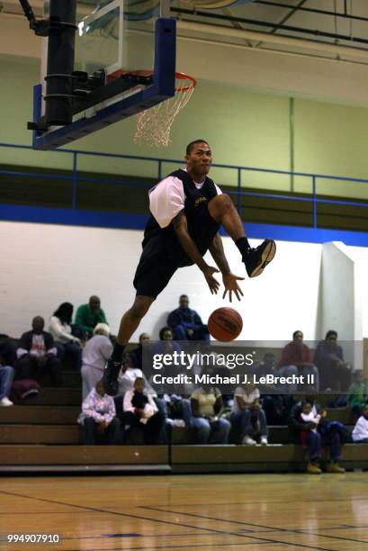 High School Basketball: Simeon Career Academy Derrick Rose in action, dunk during game at Ben Wilson Gymnasium. Chicago, IL CREDIT: Michael J....