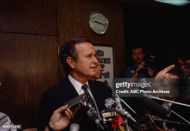 George HW Bush speaks with reporters during the 1980 campaign.