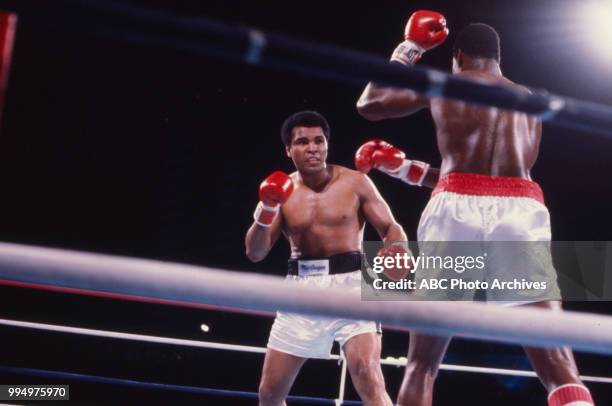 Muhammad Ali, Larry Holmes boxing at Ceasars Palace, Las Vegas, NV.