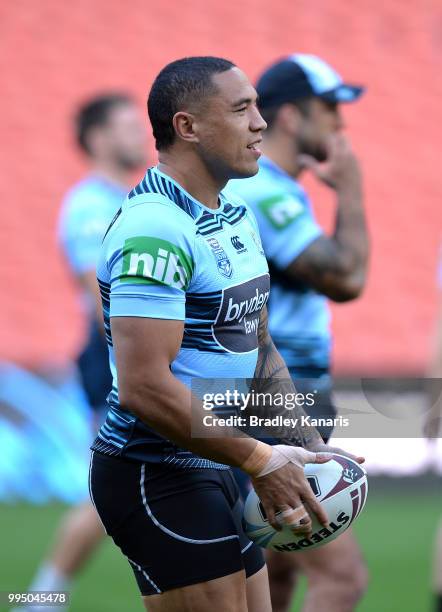 Tyson Frizell kicks the ball during the New South Wales Blues State of Origin Captain's Run at Suncorp Stadium on July 10, 2018 in Brisbane,...