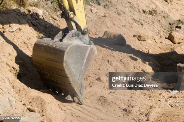 street humanizing, excavator - trench safety stock pictures, royalty-free photos & images