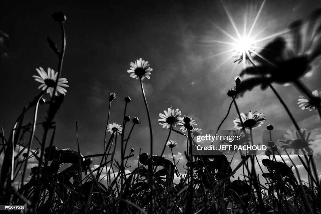 CYCLING-FRA-TDF2018-BLACKANDWHITE