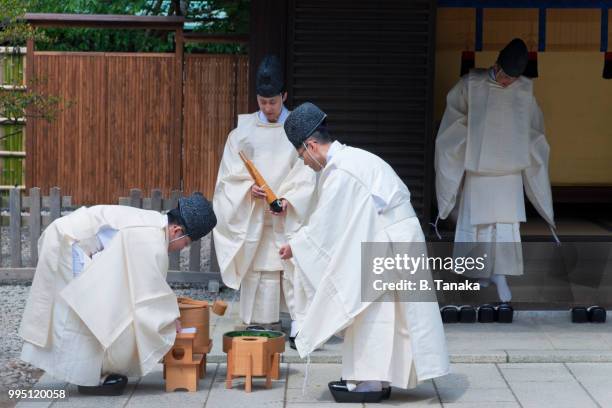 Purification Ritual Japan 278 Shinto Priest Ceremony Stock Photos, High-Res Pictures, and Images ...