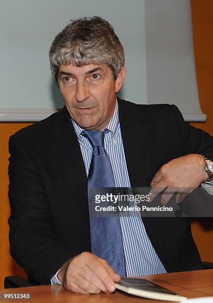 Paolo Rossi attends the ''Quando cade l'acrobata, entrano i clown'' book presentation during the 2010 Turin International Book Fair on May 14, 2010...