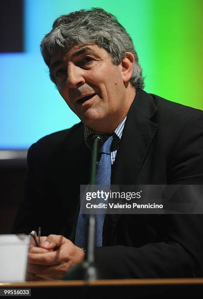 Paolo Rossi attends the ''Quando cade l'acrobata, entrano i clown'' book presentation during the 2010 Turin International Book Fair on May 14, 2010...