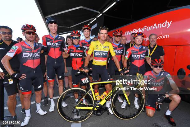 Start / Richie Porte of Australia / Patrick Bevin of New Zealand / Damiano Caruso of Italy / Simon Gerrans of Australia / Stefan Kung of Switzerland...