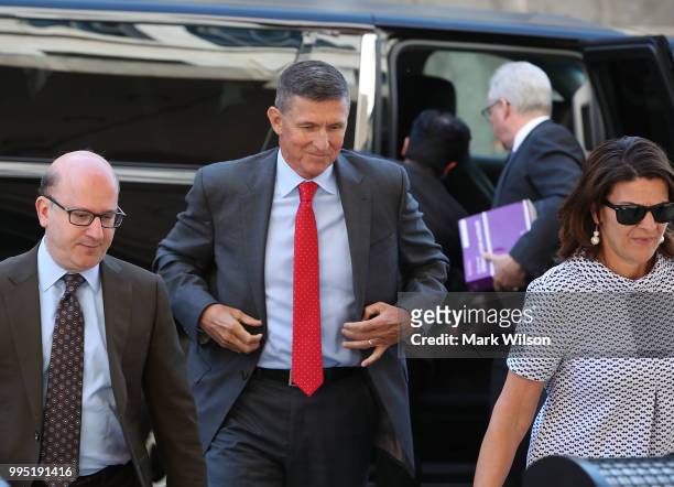 Michael Flynn, former national security advisor to President Donald Trump, arrives at the E. Barrett Prettyman Federal Courthouse for a status...