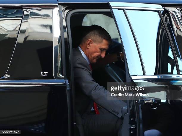 Michael Flynn, former national security advisor to President Donald Trump, arrives at the E. Barrett Prettyman Federal Courthouse for a status...