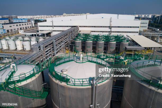 aerial view of a lubricants production plant,base oil and additive storage tank - yaorusheng stock pictures, royalty-free photos & images