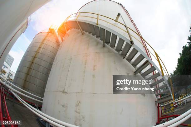 steel bulk storage tanks - yaorusheng stock pictures, royalty-free photos & images