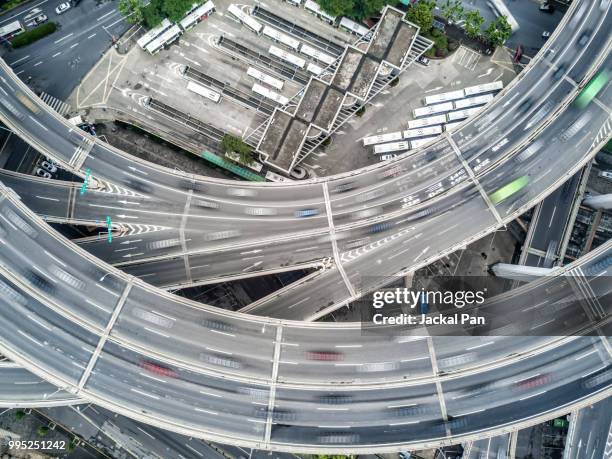 aerial view of shanghai highway - jackal pan， stock-fotos und bilder