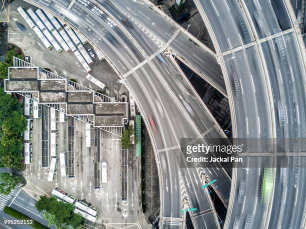 aerial view of shanghai highway - jackal pan， stockfoto's en -beelden