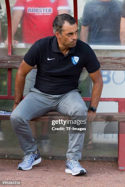 Coach Robin Dutt of Bochum looks on during the Friendly match between FC Bruenninghausen and VfL Bochum on July 4, 2018 in Bochum, Germany.