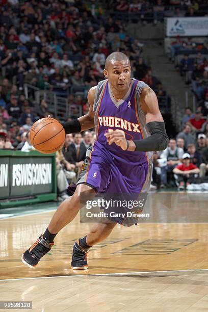 Leandro Barbosa of the Phoenix Suns drives the ball against the Milwaukee Bucks on April 3, 2010 at the Bradley Center in Milwaukee, Wisconsin. NOTE...