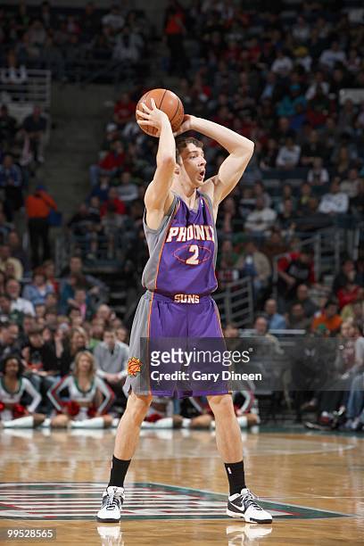 Goran Dragic of the Phoenix Suns passes the ball against the Milwaukee Bucks on April 3, 2010 at the Bradley Center in Milwaukee, Wisconsin. NOTE TO...