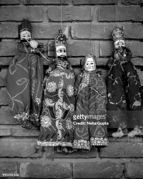 indian puppets - monochrome - neha gupta stock pictures, royalty-free photos & images