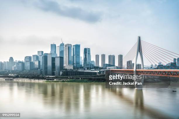 chongqing skyline - jackal pan， stockfoto's en -beelden